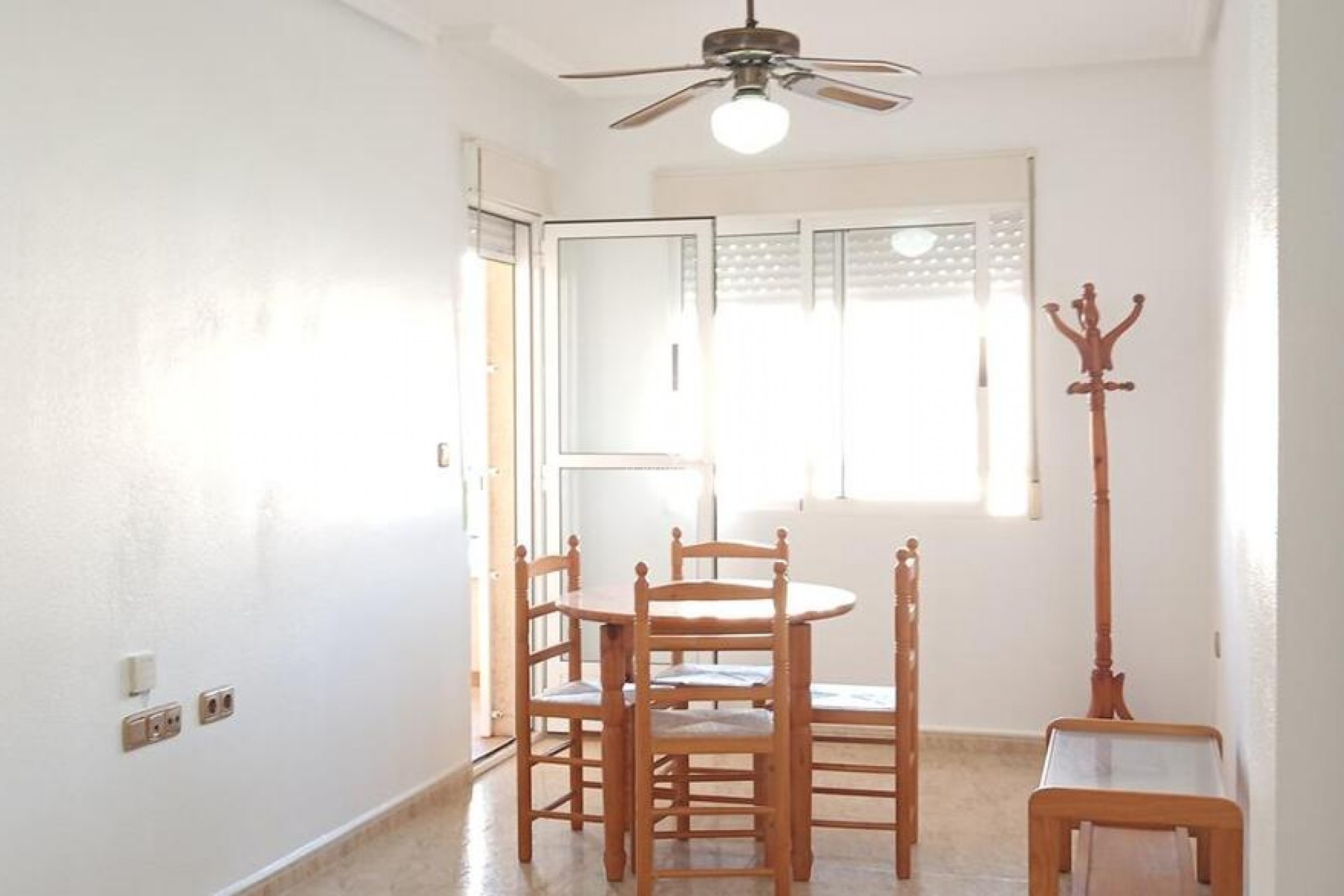 Resale - Apartment / flat -
Los Montesinos - PUEBLO CENTRO