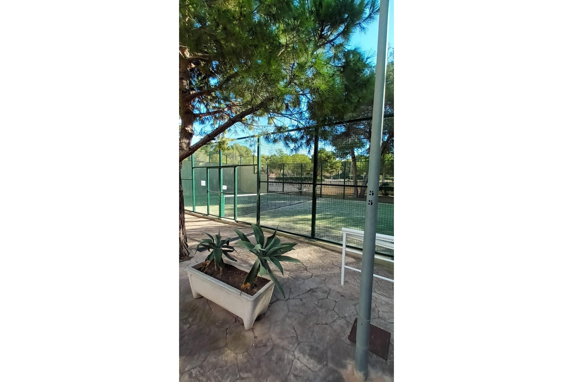 Resale - Apartment / flat -
Orihuela Costa - Campoamor