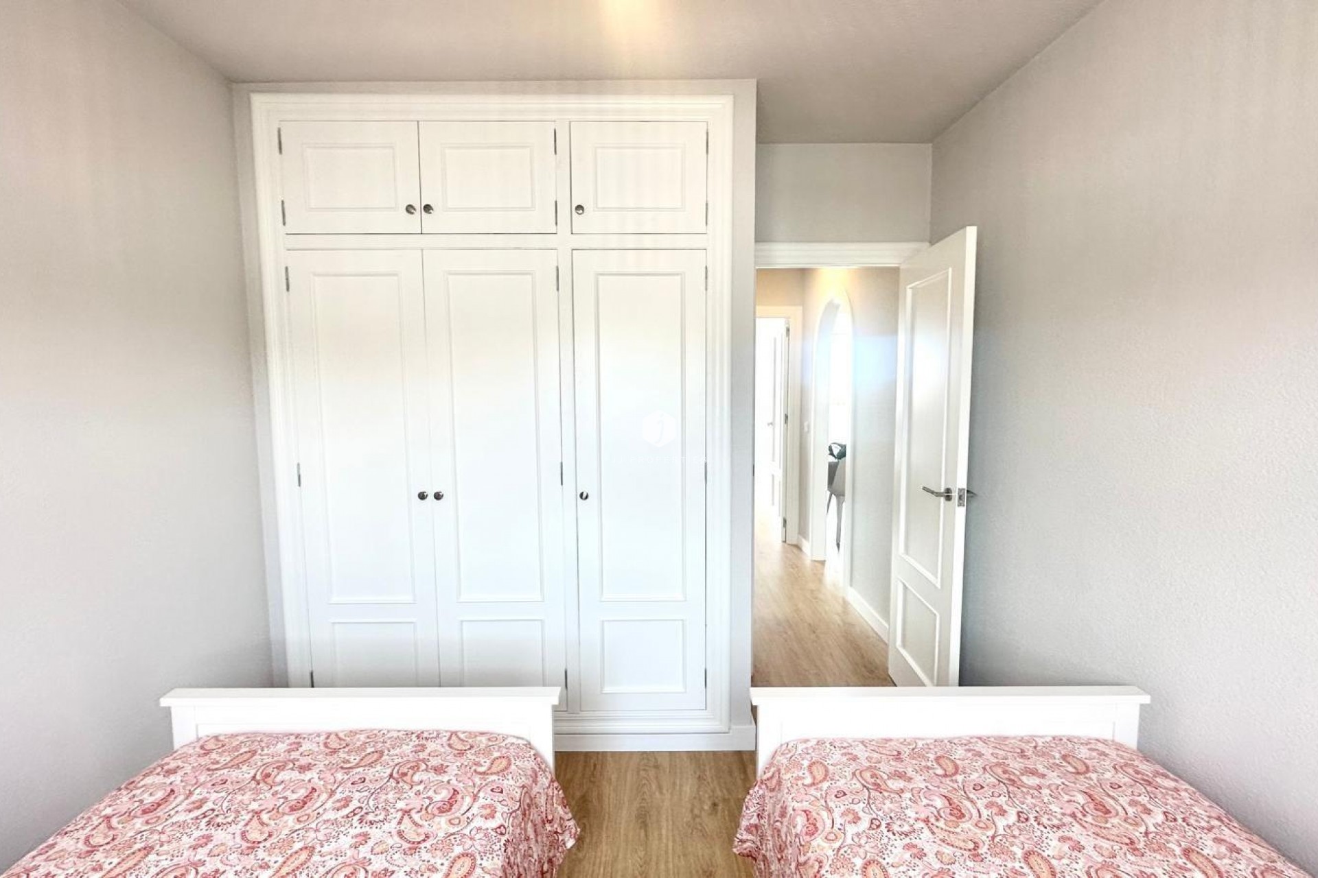 Resale - Apartment / flat -
Orihuela Costa - Campoamor