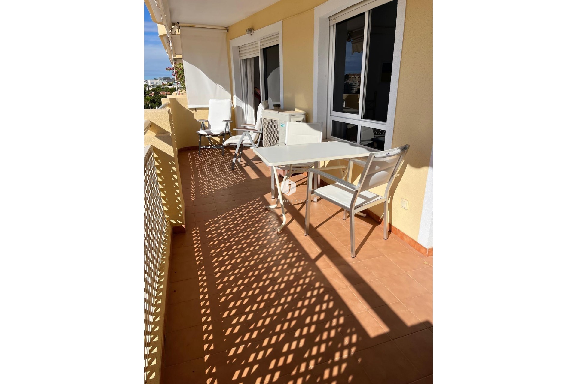 Resale - Apartment / flat -
Orihuela Costa - Campoamor