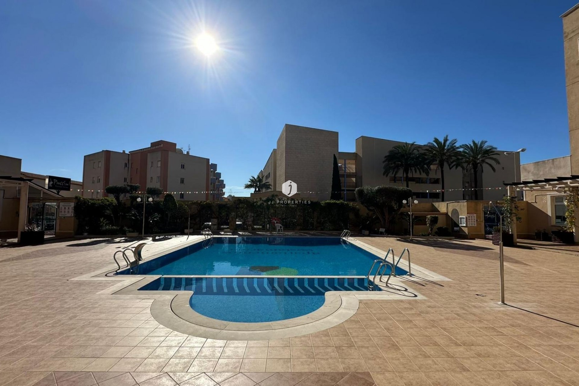 Resale - Apartment / flat -
Orihuela Costa - Campoamor