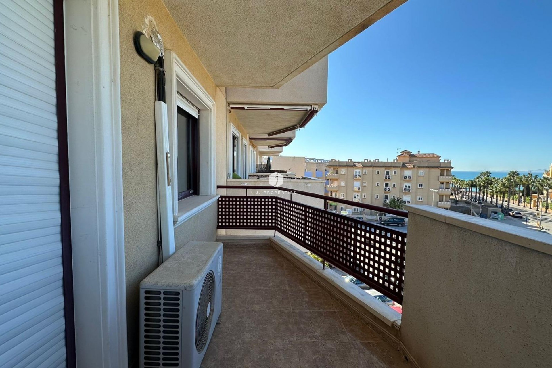 Resale - Apartment / flat -
Orihuela Costa - Campoamor