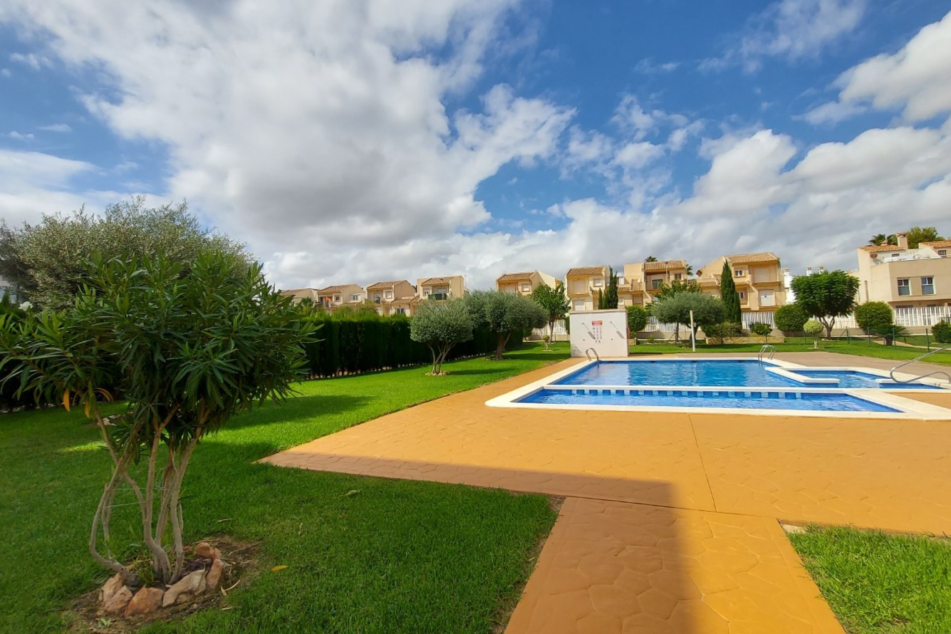 Resale - Apartment / flat -
Orihuela Costa - Costa Blanca