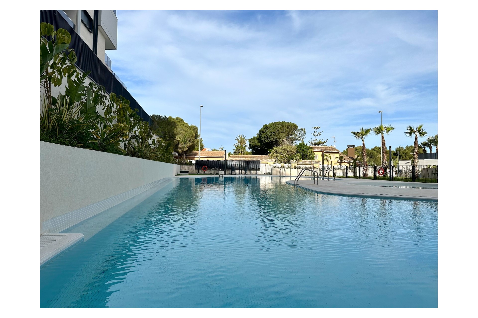 Resale - Apartment / flat -
Orihuela Costa - Costa Blanca