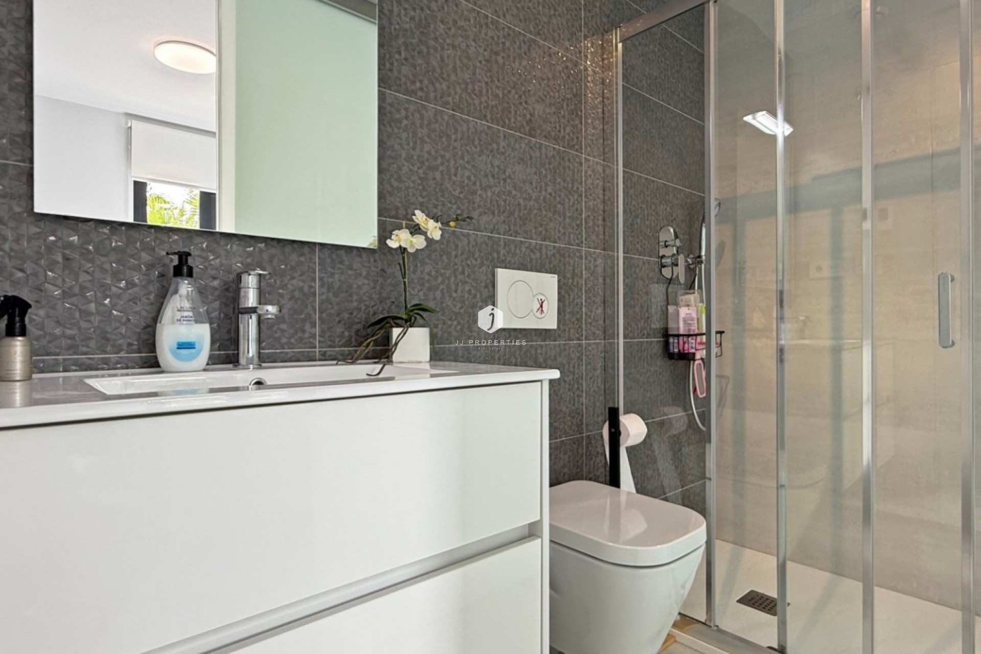 Resale - Apartment / flat -
Orihuela Costa - Costa Blanca