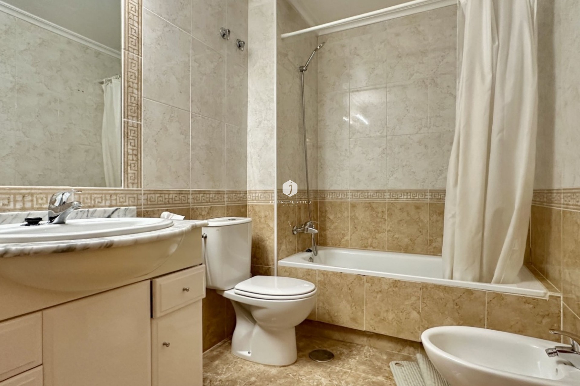 Resale - Apartment / flat -
Orihuela Costa - Costa Blanca