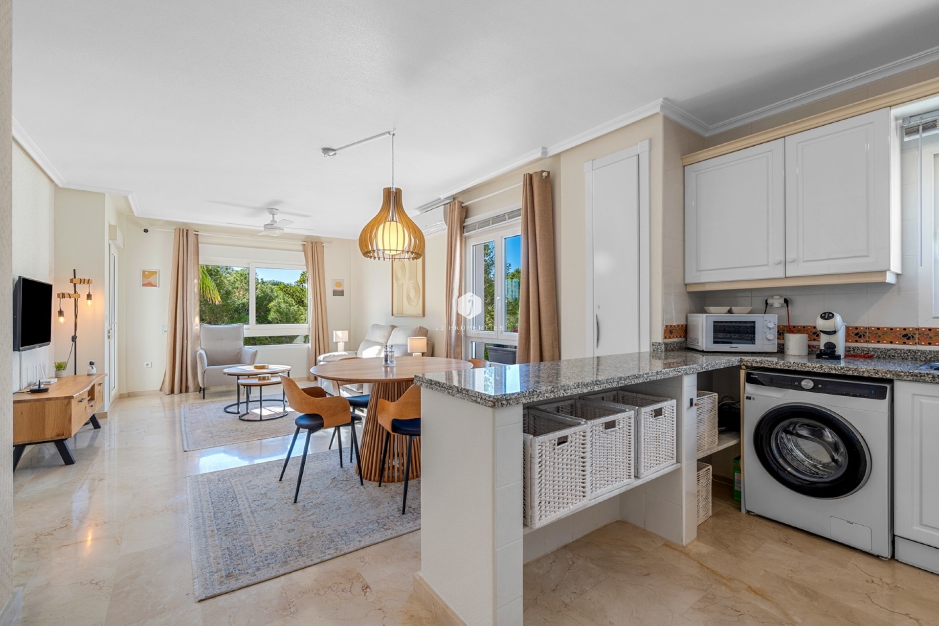 Resale - Apartment / flat -
Orihuela Costa - Costa Blanca