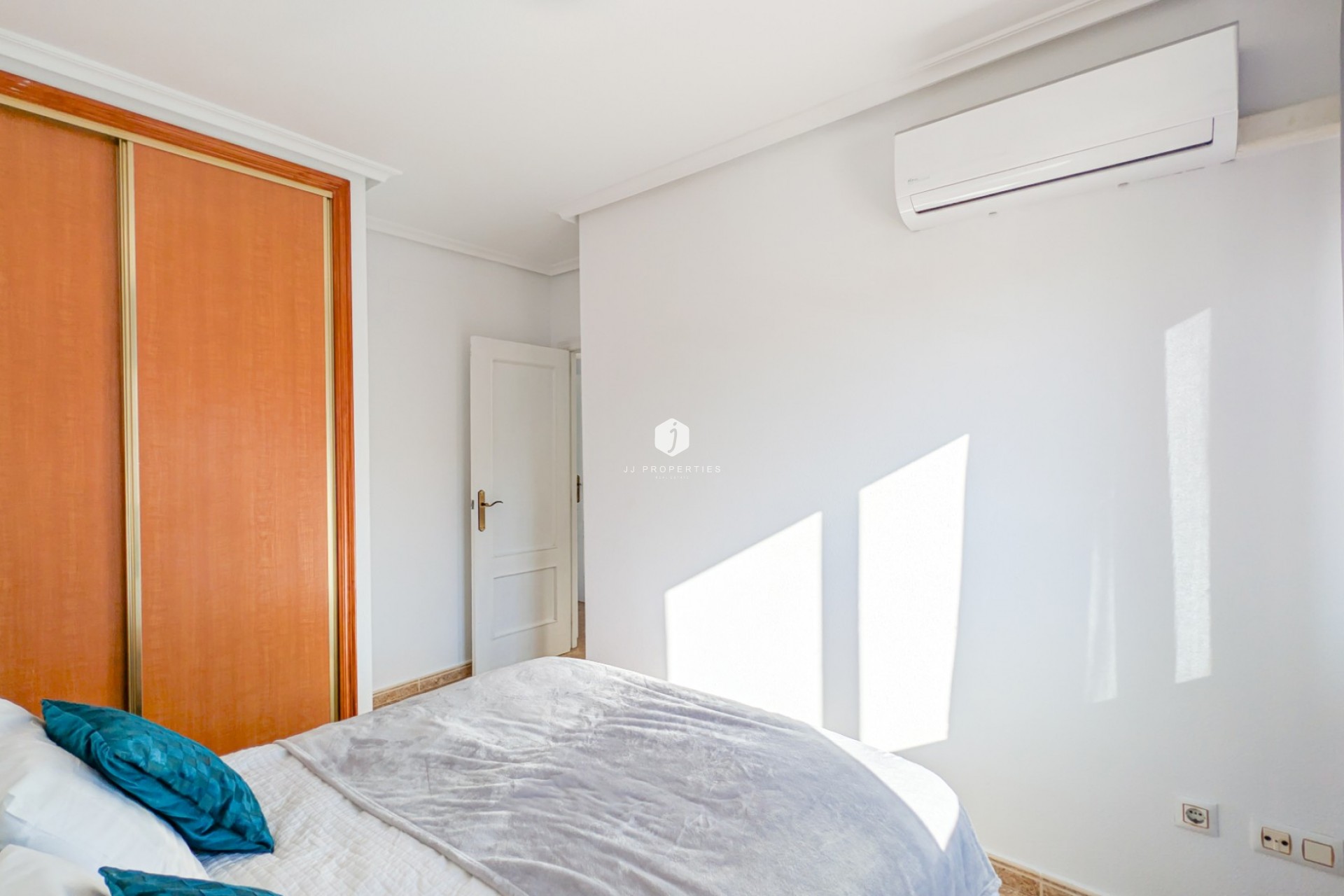 Resale - Apartment / flat -
Orihuela Costa - Costa Blanca