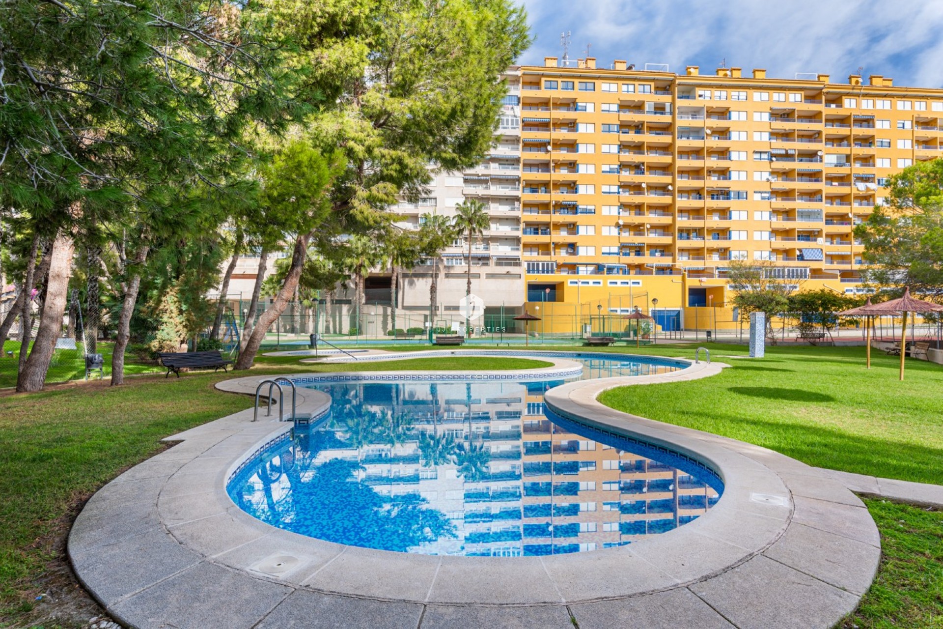 Resale - Apartment / flat -
Orihuela Costa - Costa Blanca