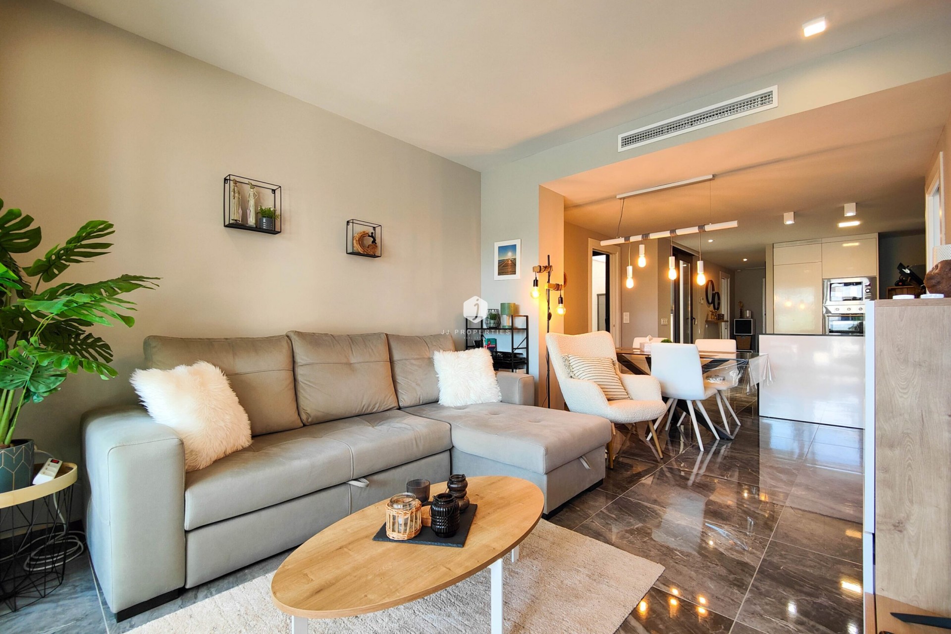 Resale - Apartment / flat -
Orihuela Costa - Costa Blanca