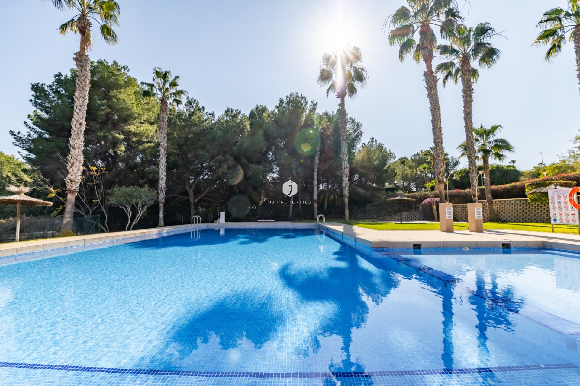 Resale - Apartment / flat -
Orihuela Costa - Costa Blanca