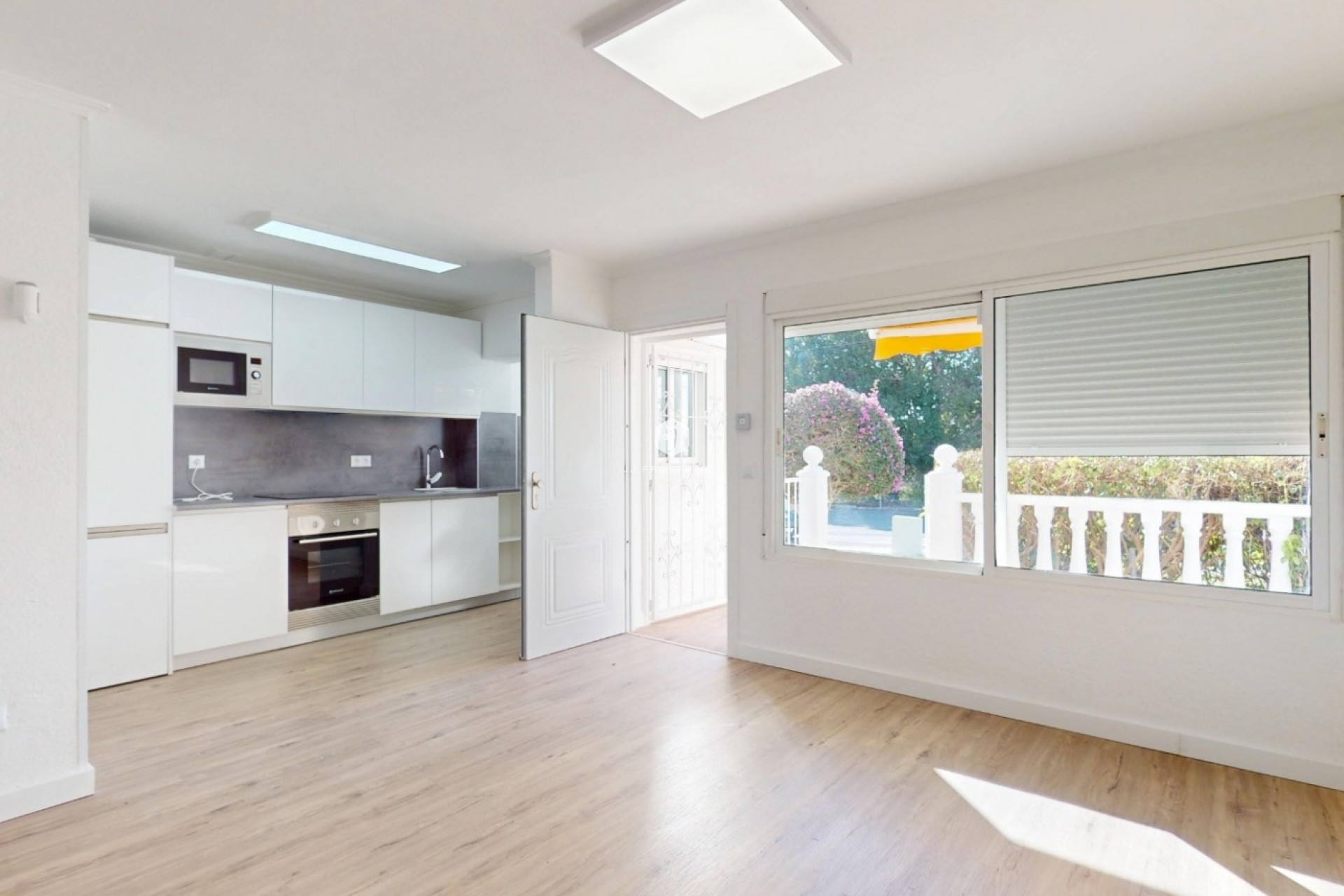 Resale - Apartment / flat -
Orihuela Costa - Costa Blanca