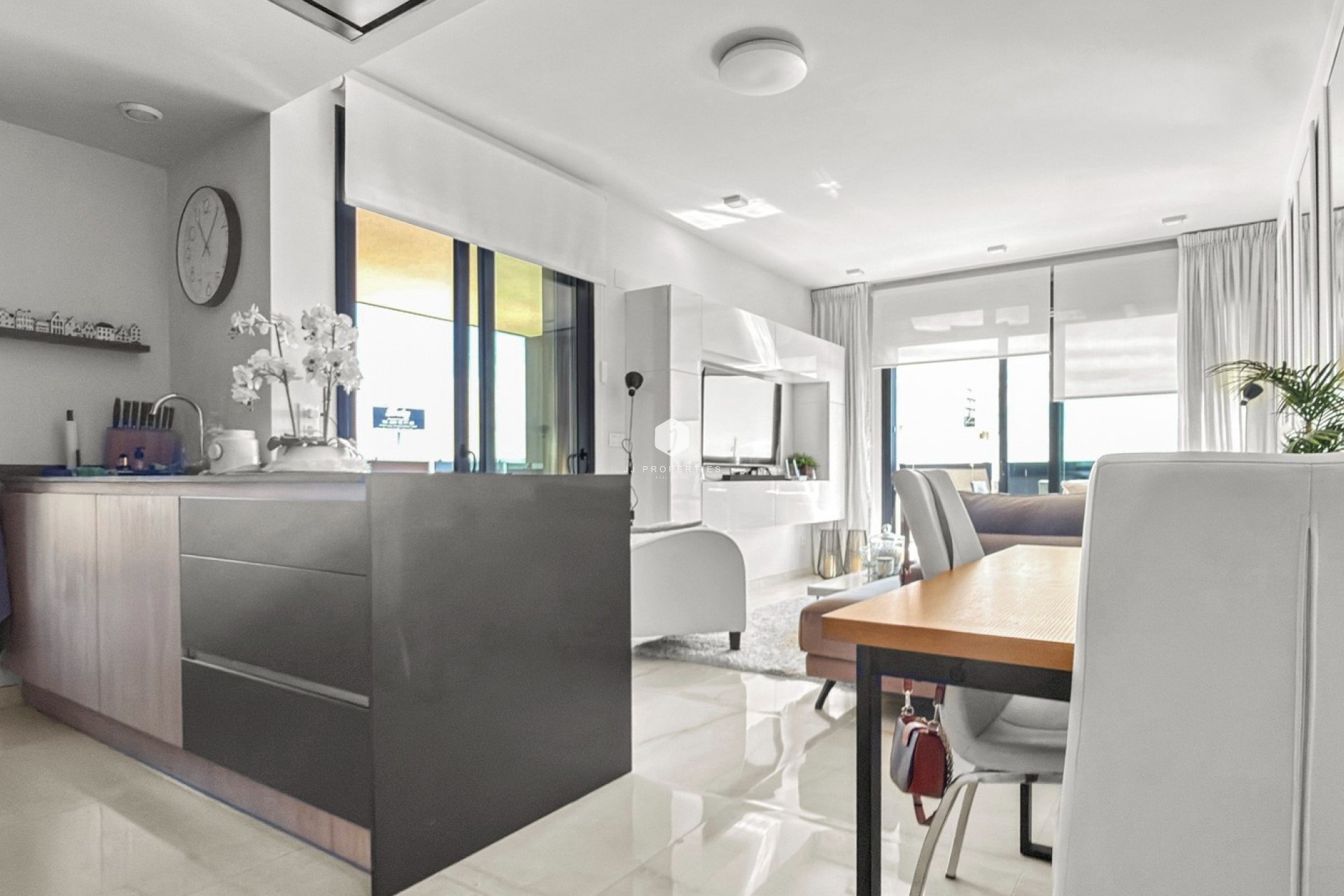 Resale - Apartment / flat -
Orihuela Costa - Costa Blanca