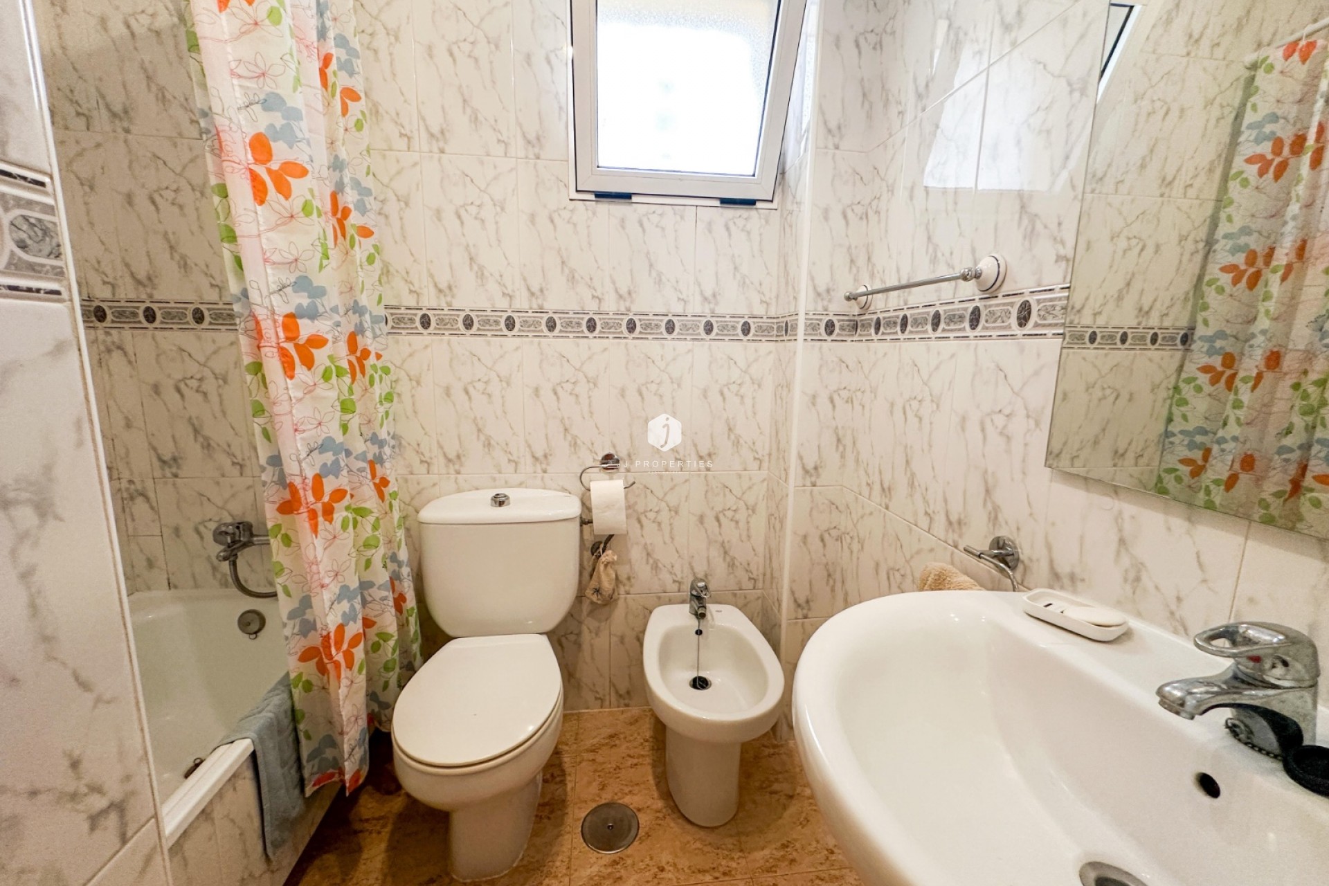 Resale - Apartment / flat -
Orihuela Costa - Costa Blanca