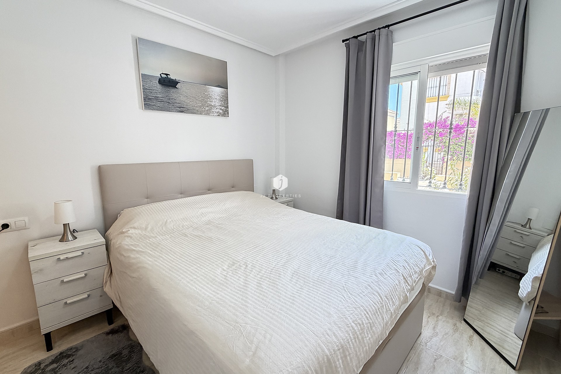 Resale - Apartment / flat -
Orihuela Costa - Costa Blanca