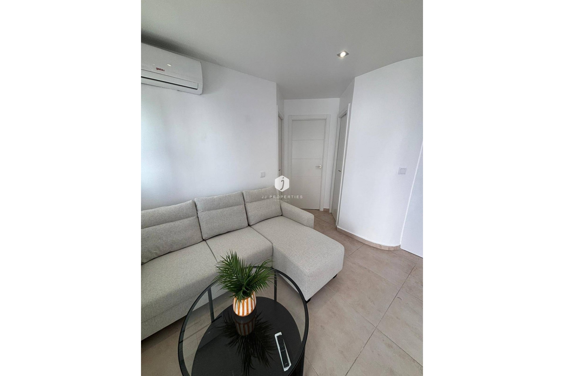 Resale - Apartment / flat -
Orihuela Costa - La Regia