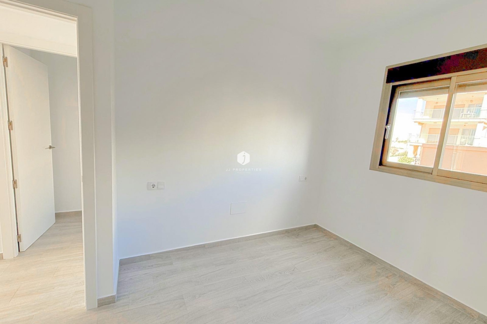 Resale - Apartment / flat -
Orihuela Costa - La Zenia