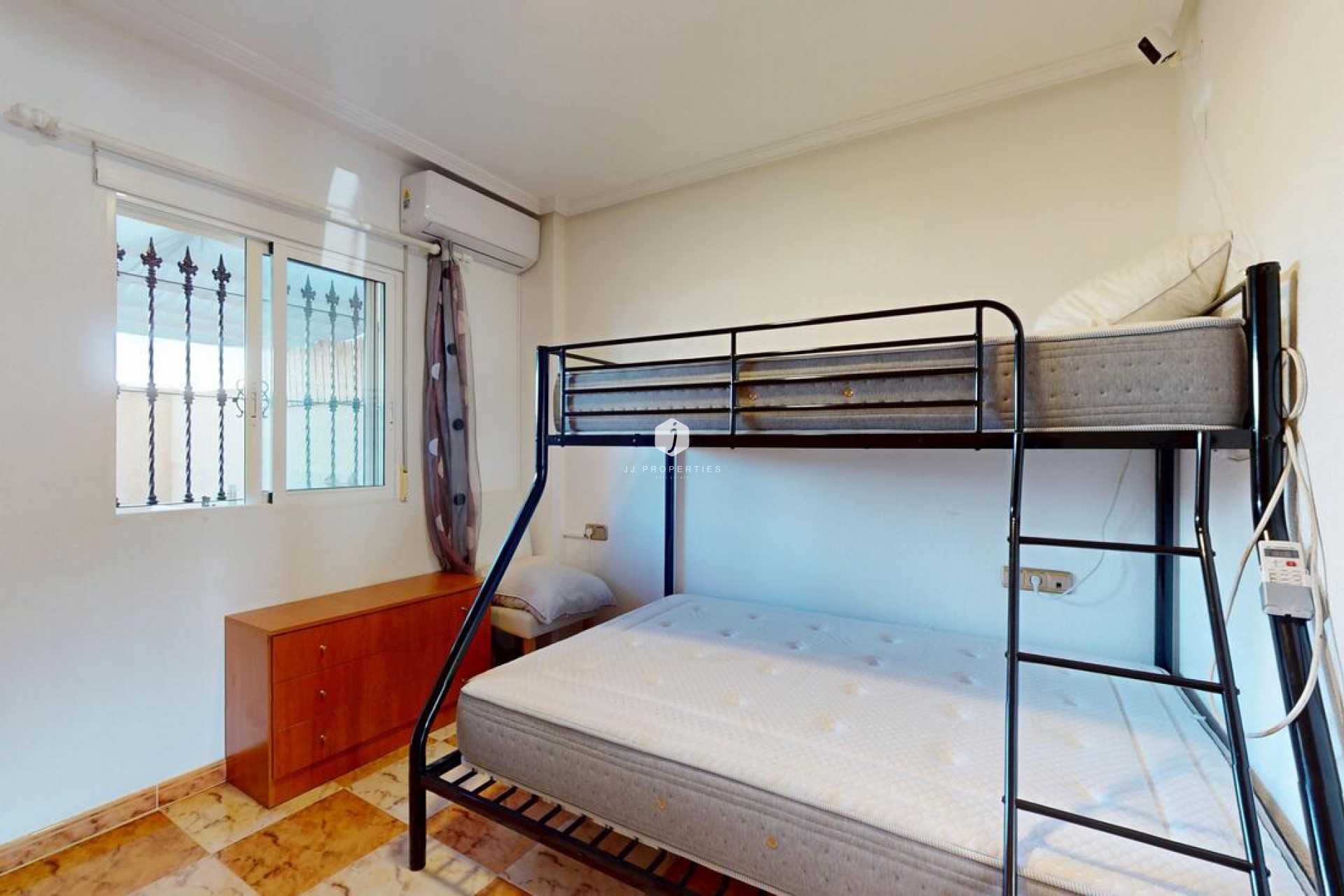 Resale - Apartment / flat -
Orihuela Costa - La Zenia