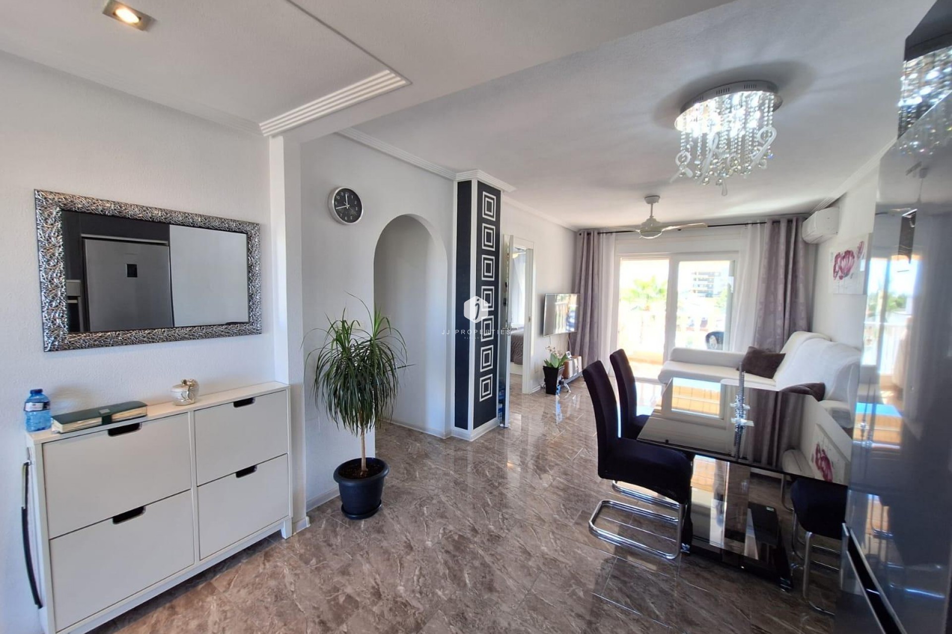 Resale - Apartment / flat -
Orihuela Costa - La Zenia