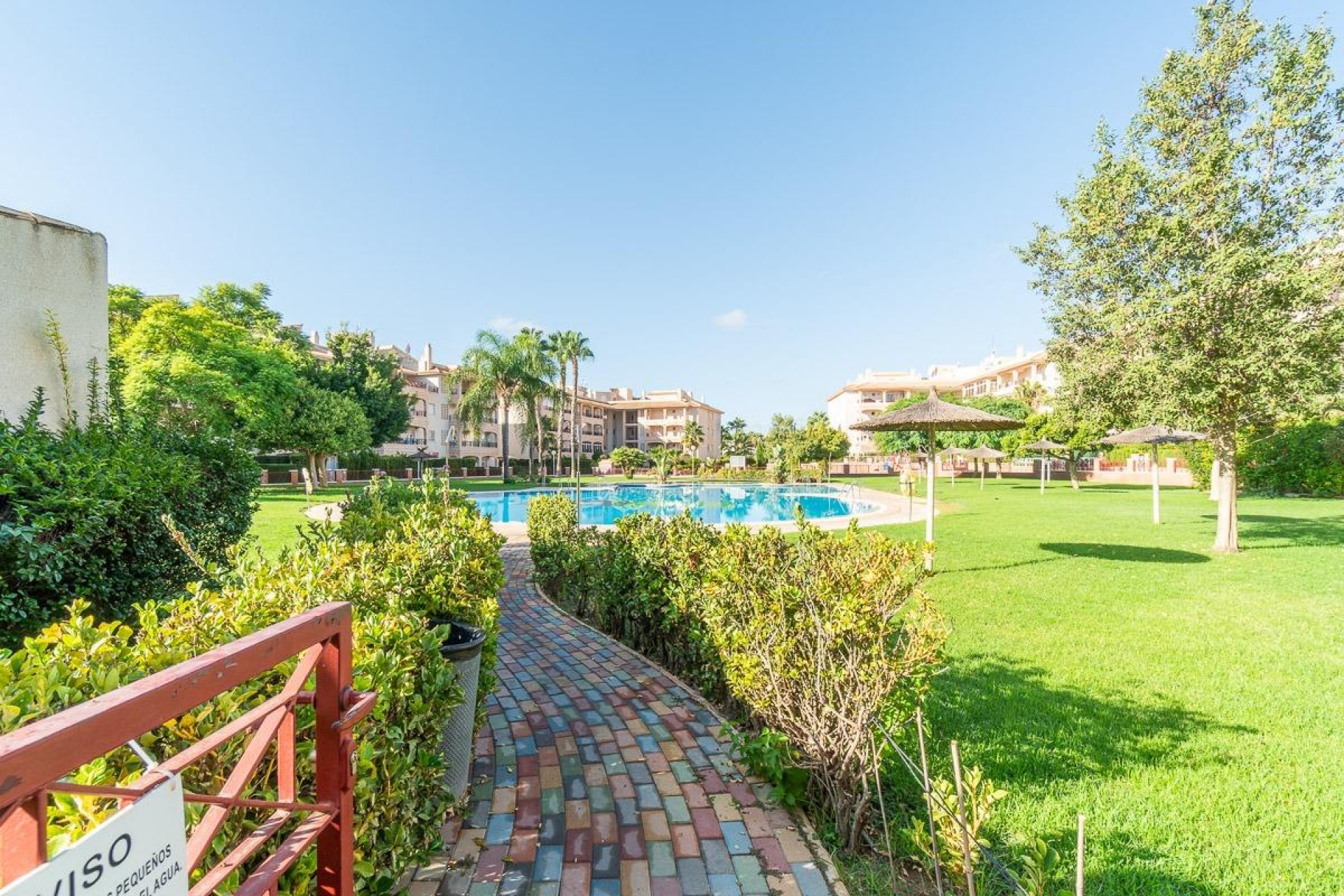 Resale - Apartment / flat -
Orihuela Costa - Playa Flamenca