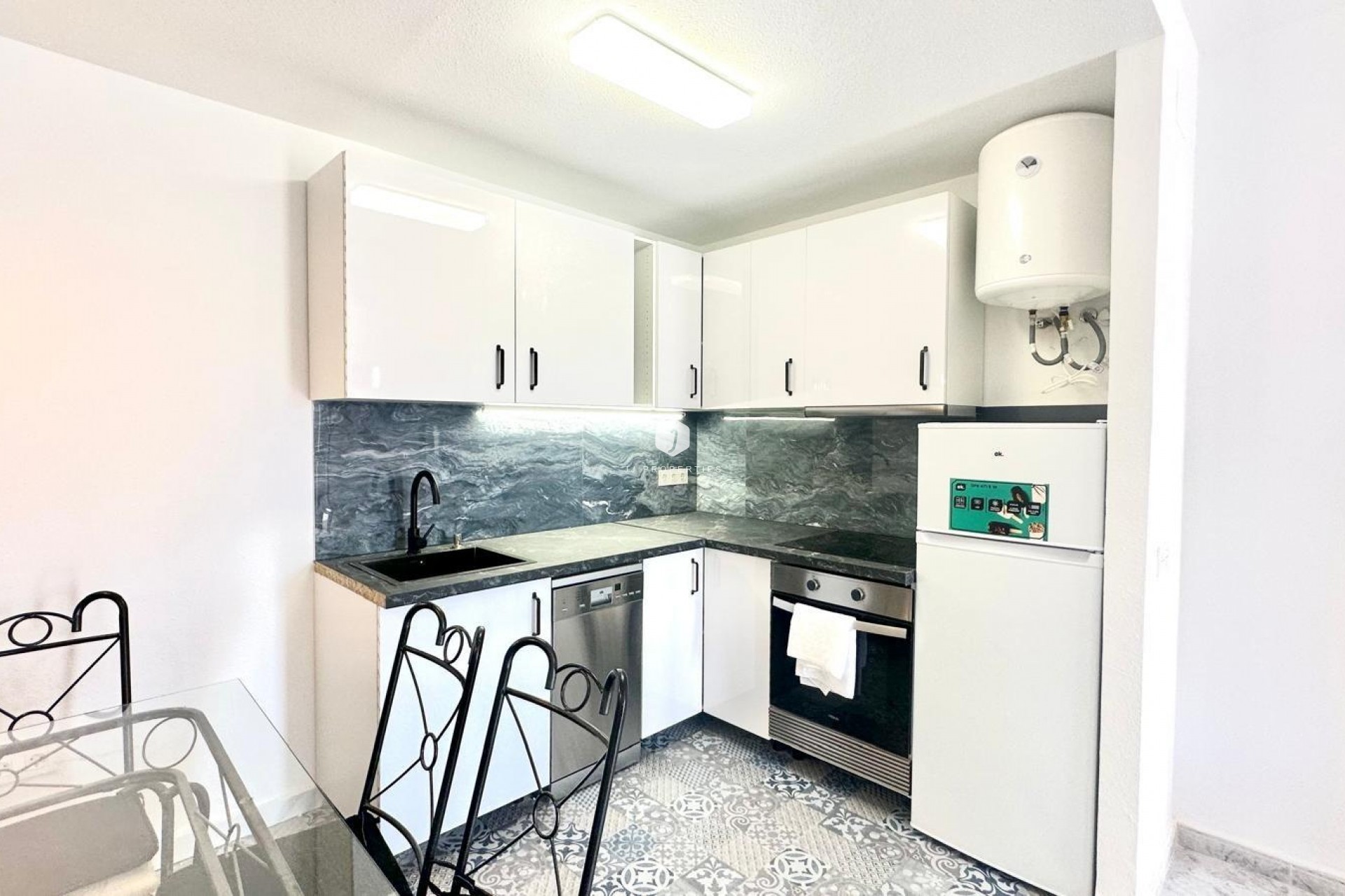 Resale - Apartment / flat -
Orihuela Costa - Playa Flamenca