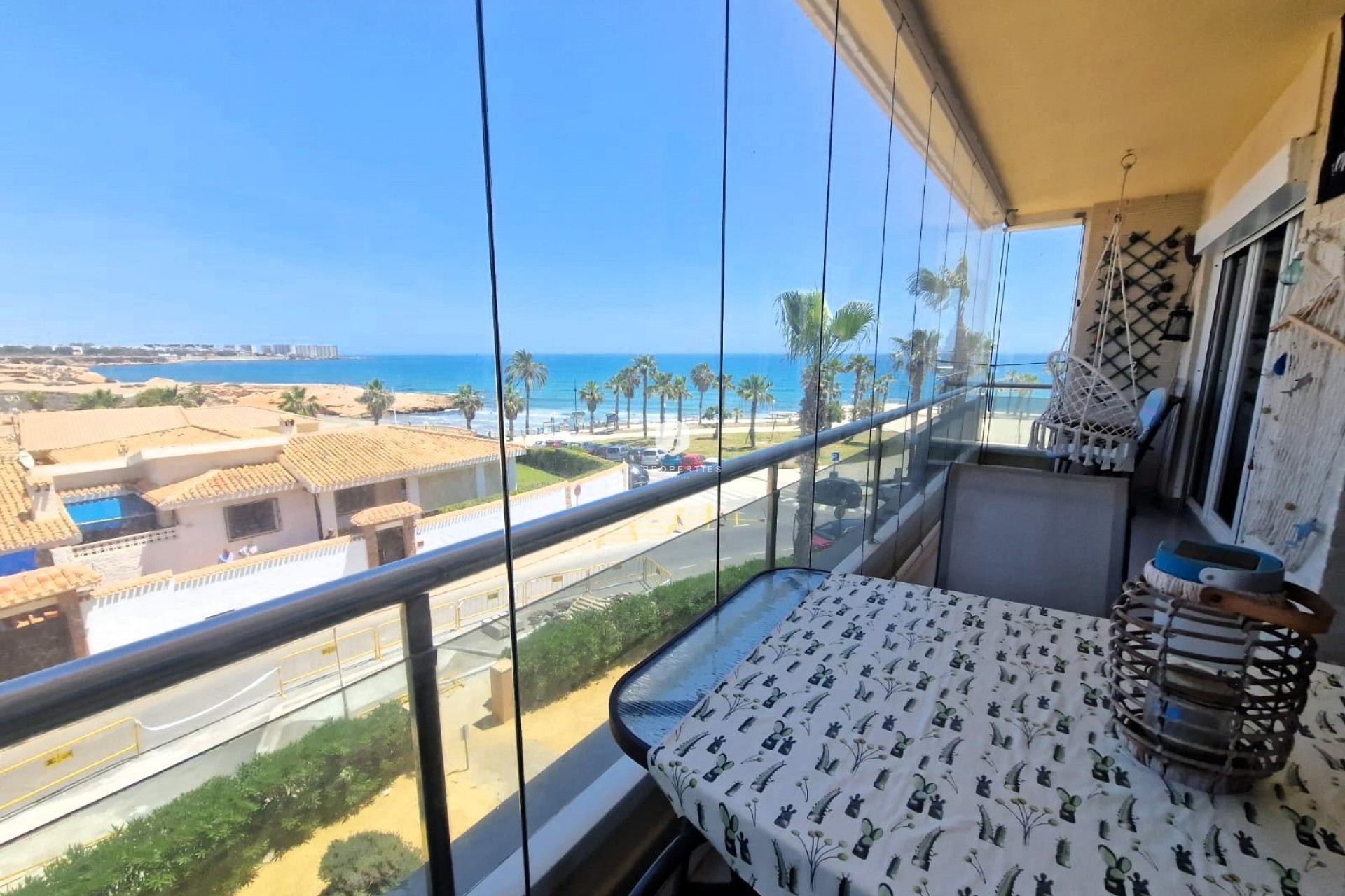 Resale - Apartment / flat -
Orihuela Costa - Playa Flamenca