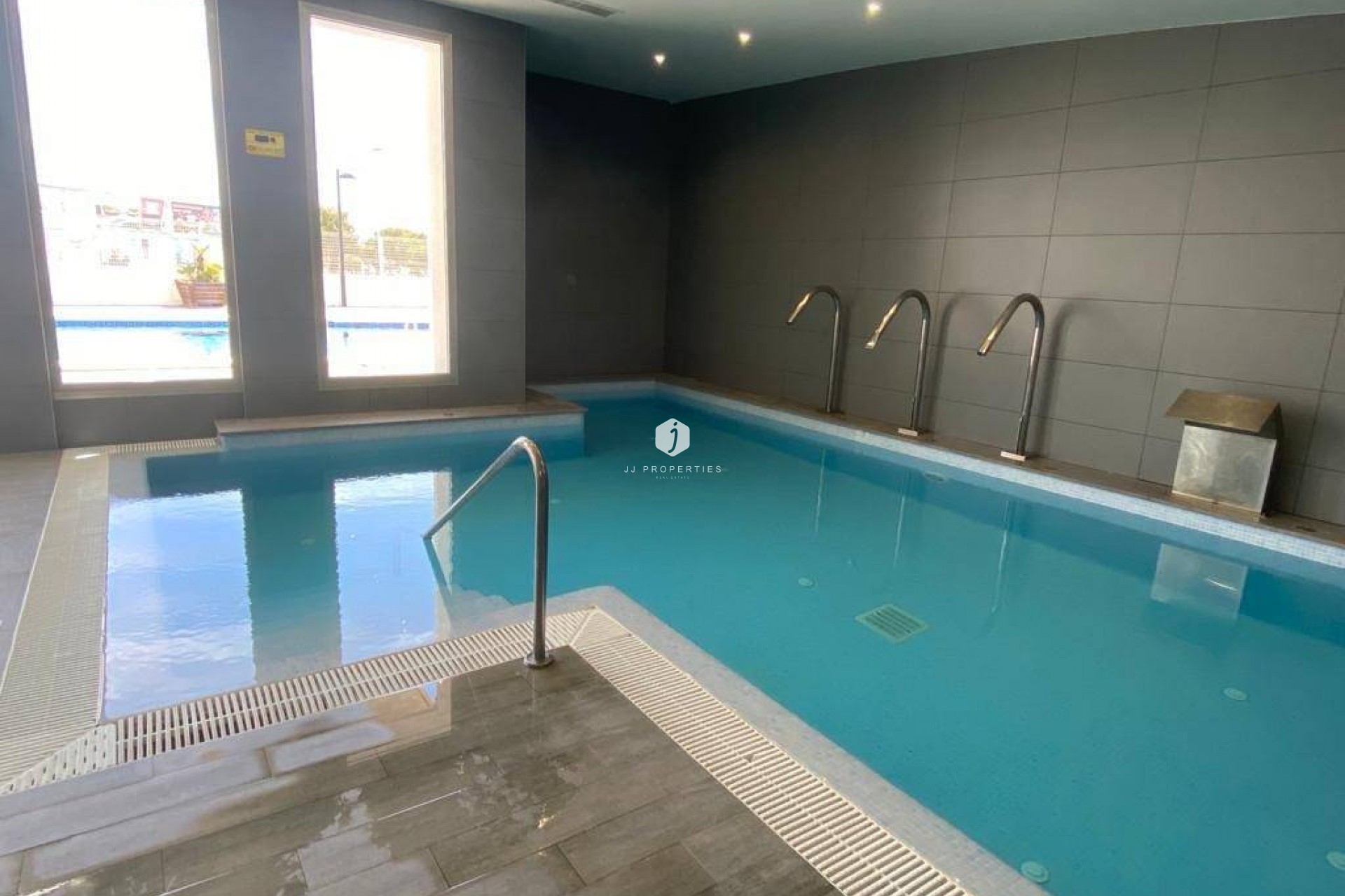 Resale - Apartment / flat -
Orihuela Costa - Villamartín