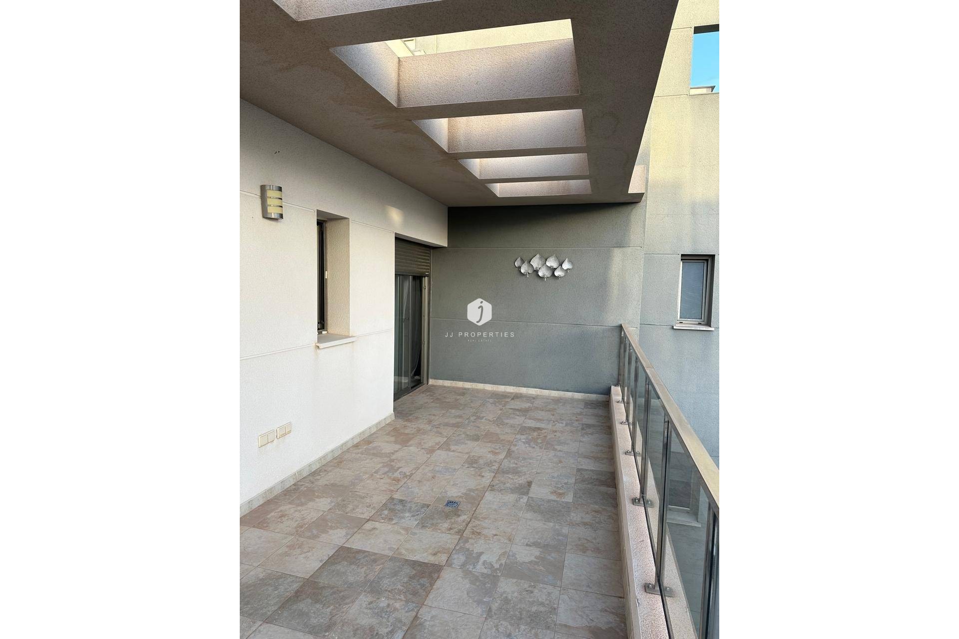 Resale - Apartment / flat -
Orihuela Costa - Villamartín