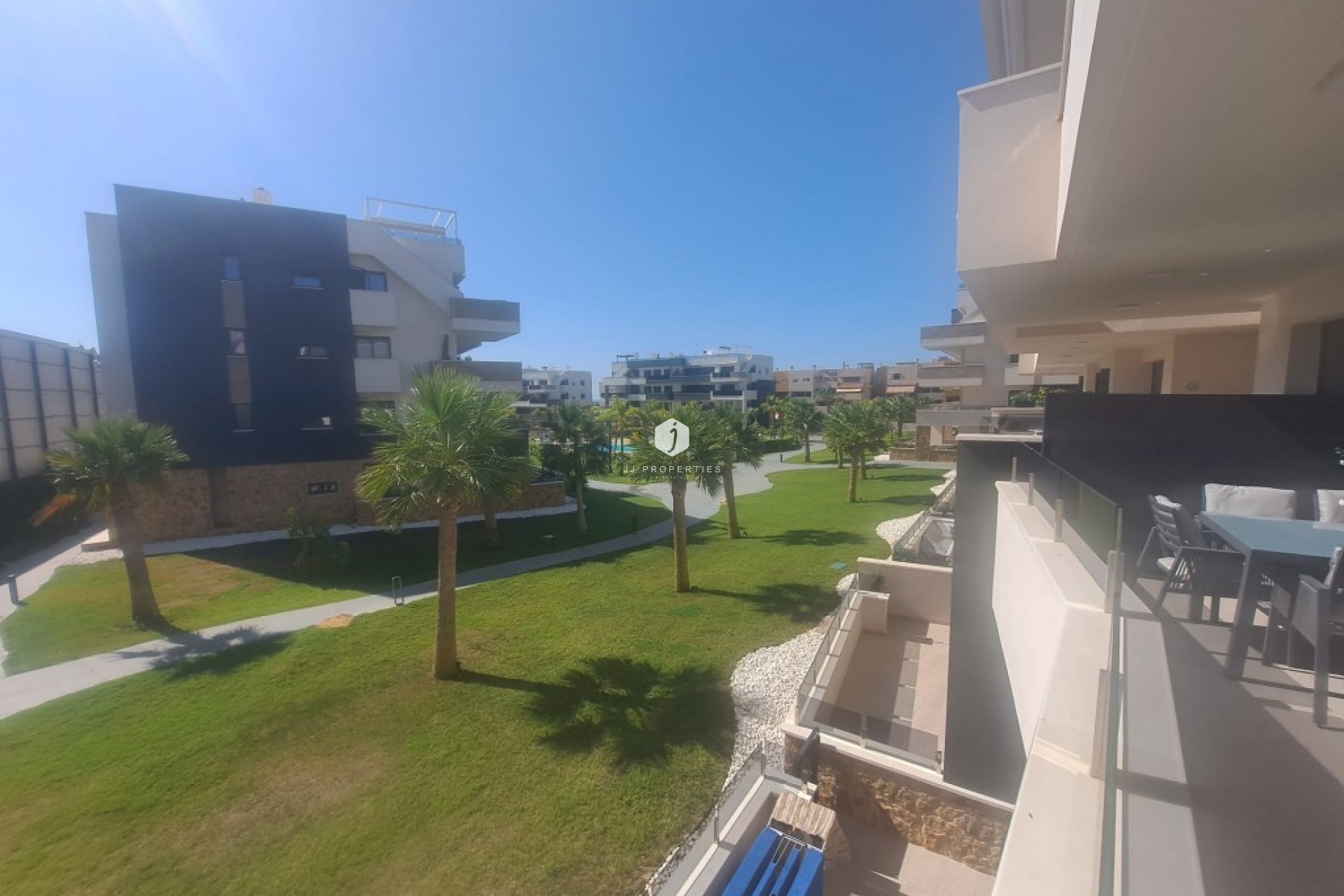 Resale - Apartment / flat -
Playa Flamenca - Costa Blanca