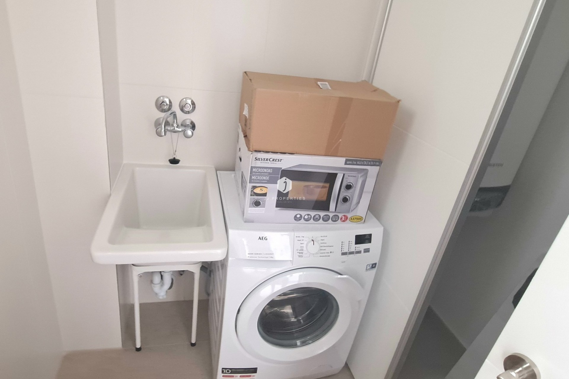 Resale - Apartment / flat -
Playa Flamenca - Costa Blanca