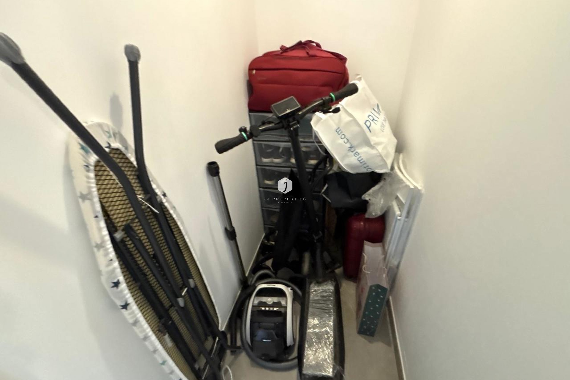 Resale - Apartment / flat -
Playa Flamenca - Costa Blanca