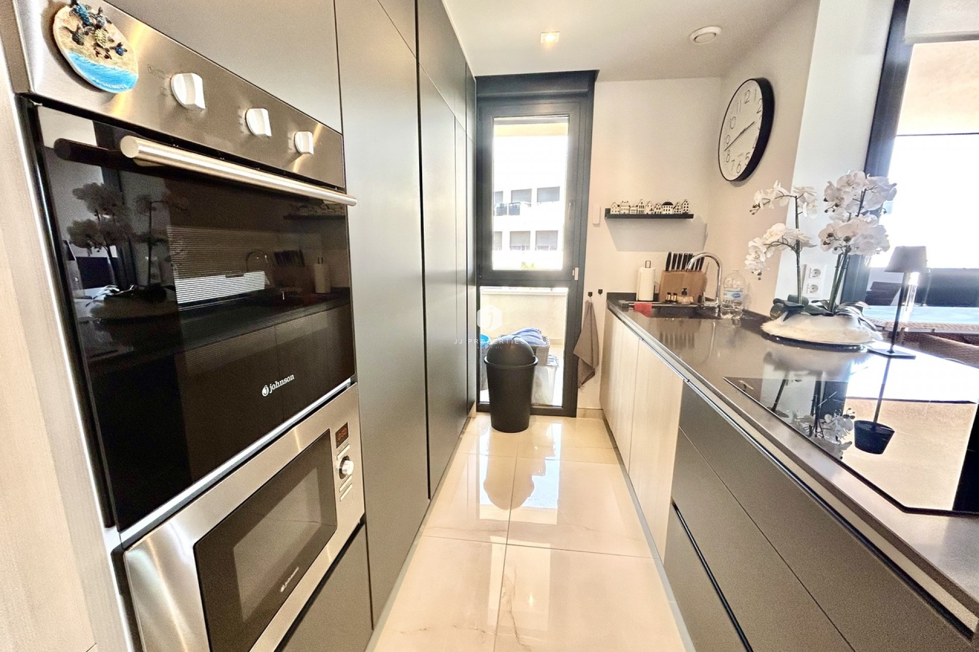 Resale - Apartment / flat -
Playa Flamenca - Costa Blanca