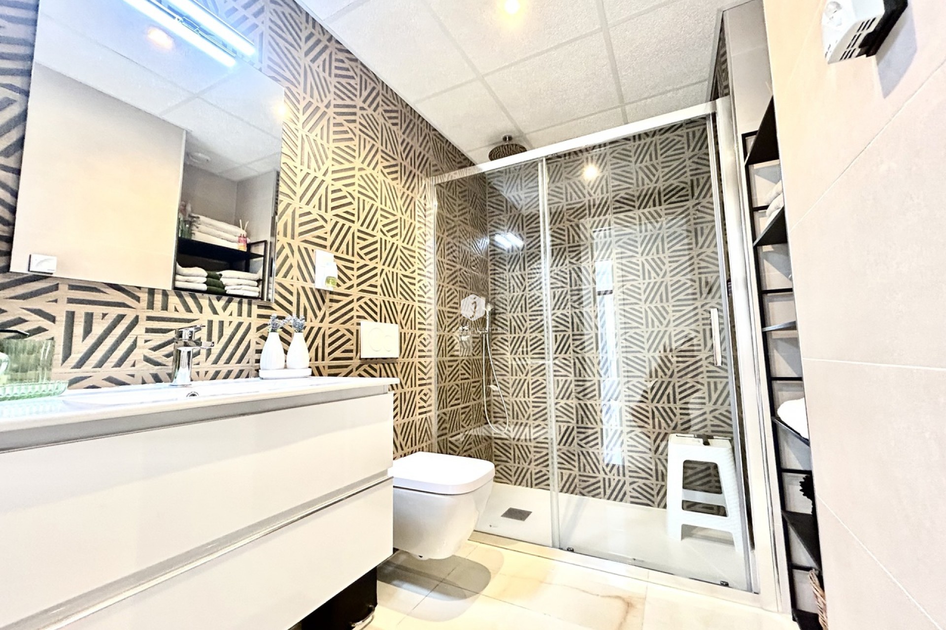 Resale - Apartment / flat -
Playa Flamenca - Costa Blanca