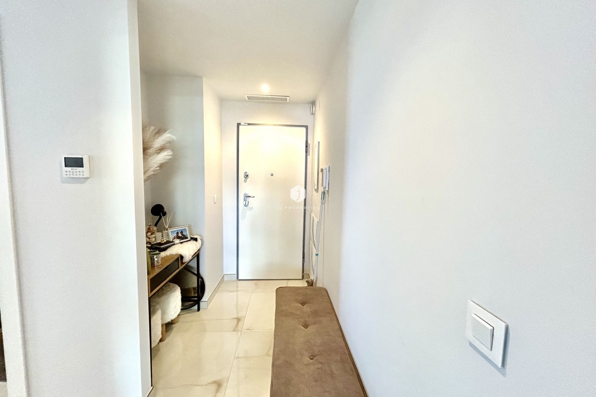 Resale - Apartment / flat -
Playa Flamenca - Costa Blanca