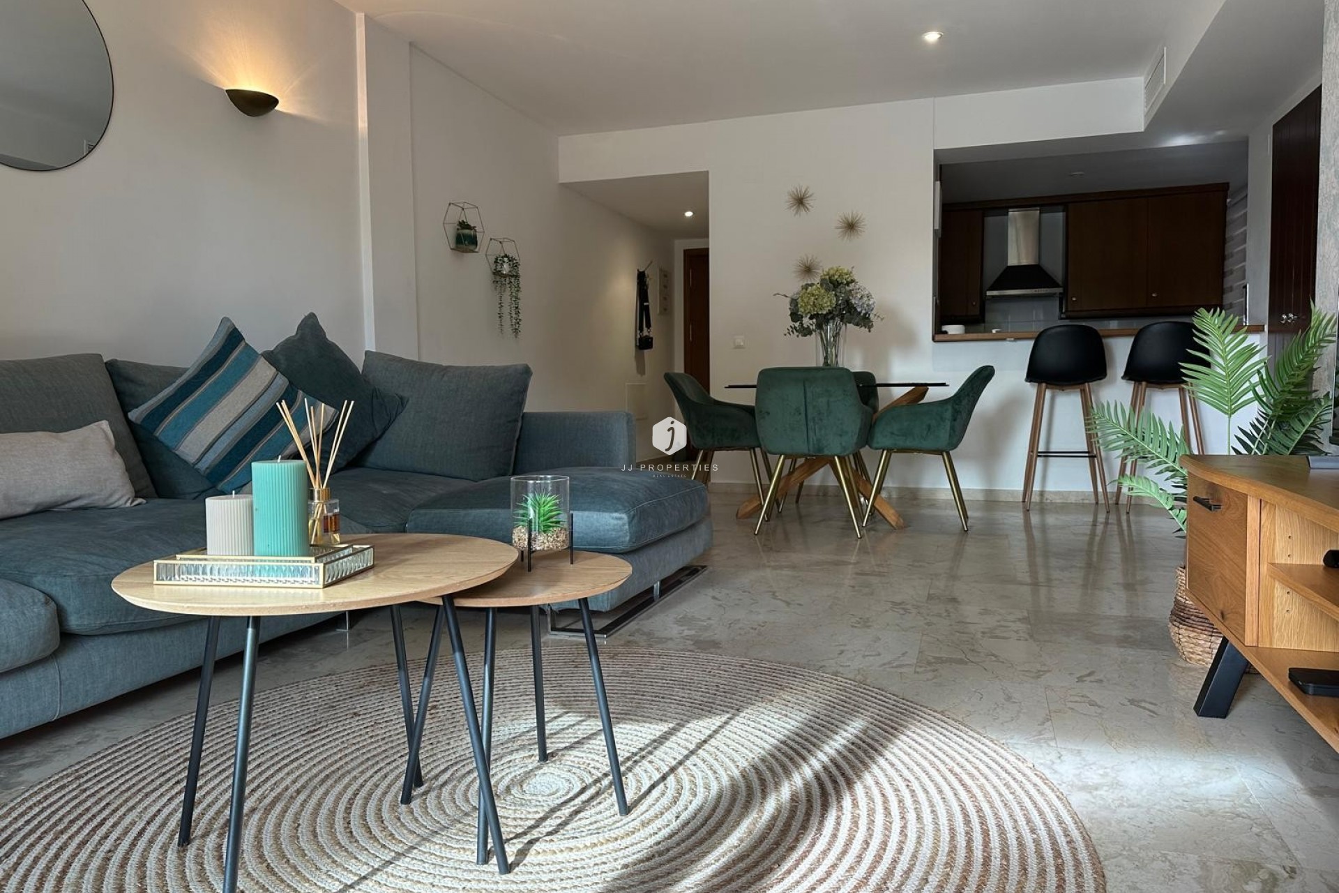 Resale - Apartment / flat -
Punta Prima - Costa Blanca