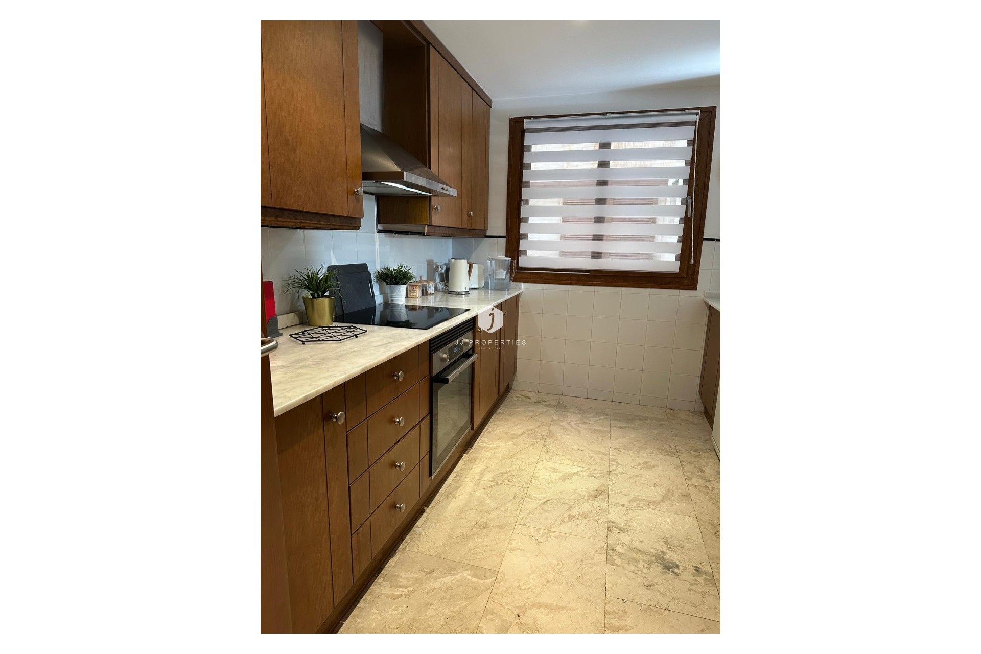 Resale - Apartment / flat -
Punta Prima - Costa Blanca