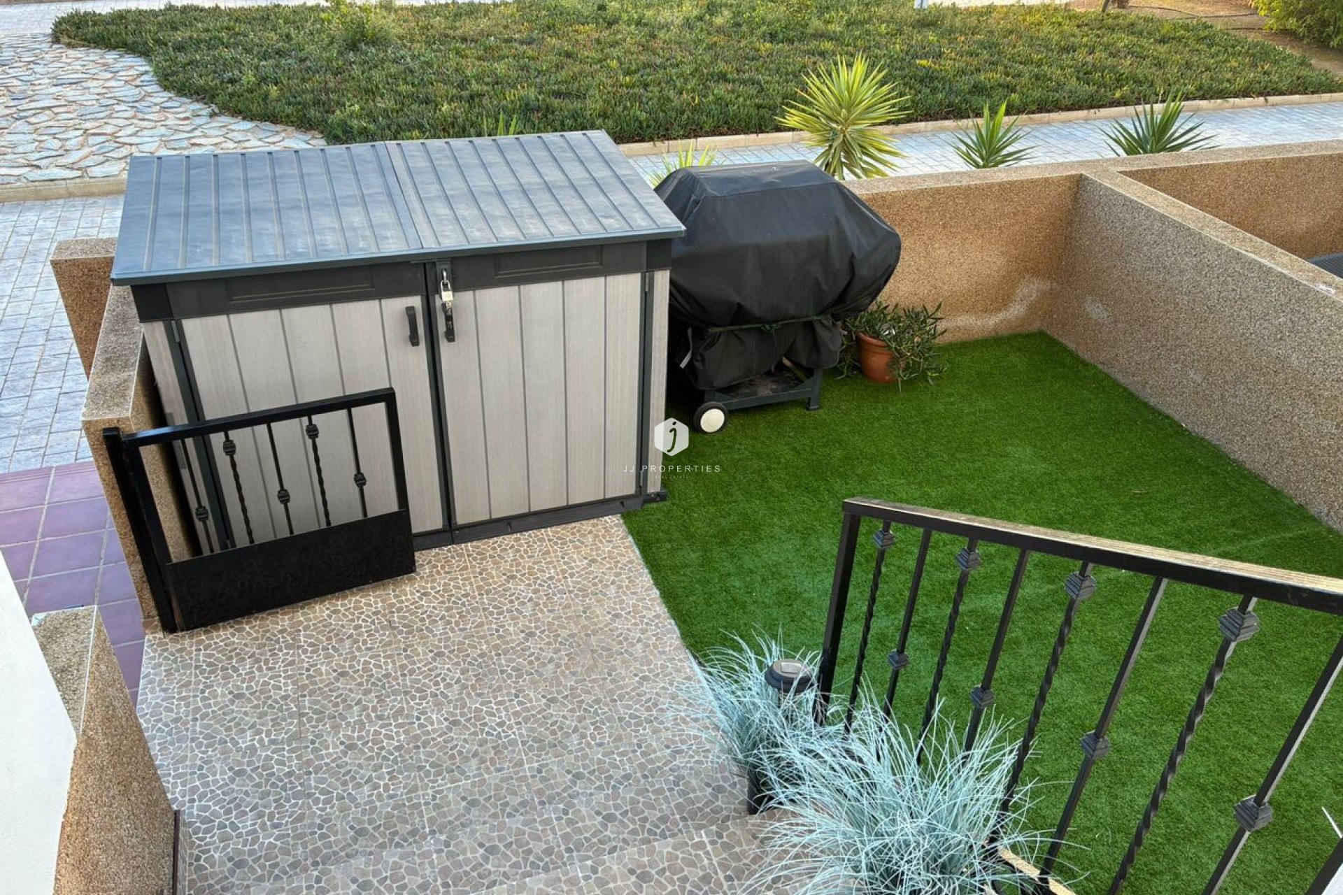 Resale - Apartment / flat -
Punta Prima - Costa Blanca