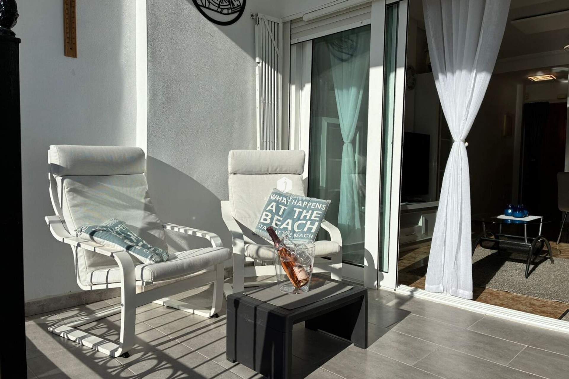 Resale - Apartment / flat -
Punta Prima - Costa Blanca