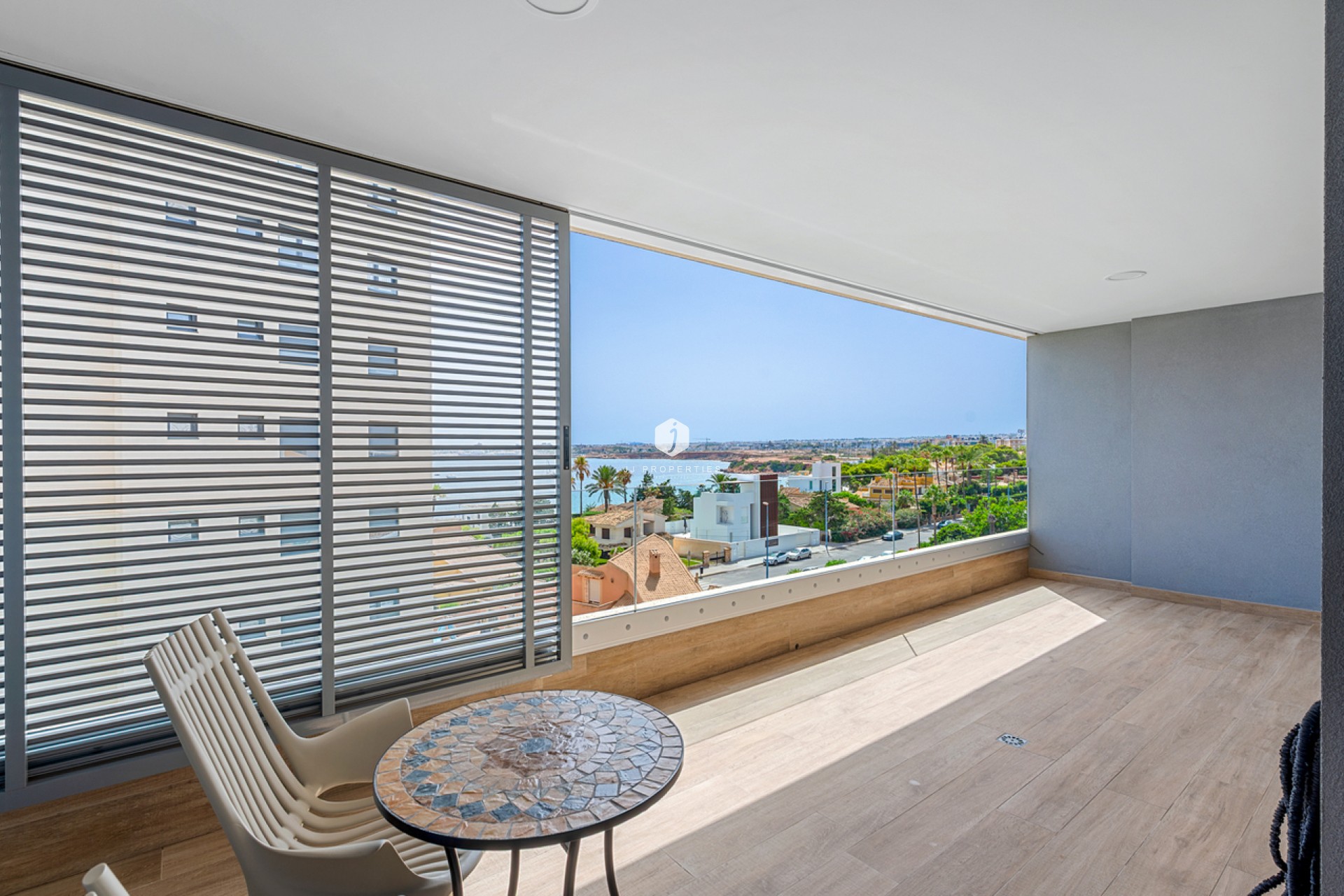 Resale - Apartment / flat -
Punta Prima - Costa Blanca
