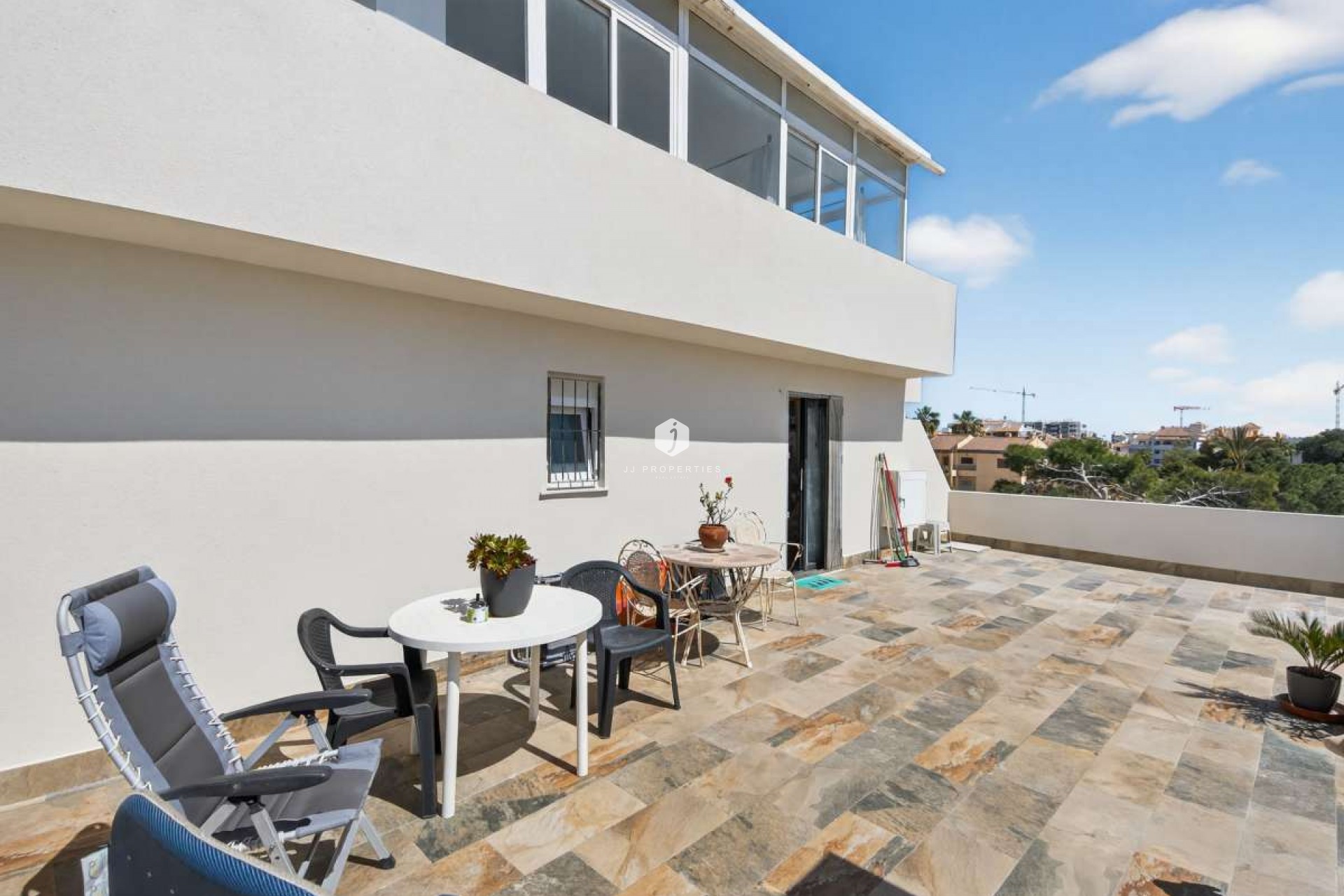 Resale - Apartment / flat -
Punta Prima - Costa Blanca
