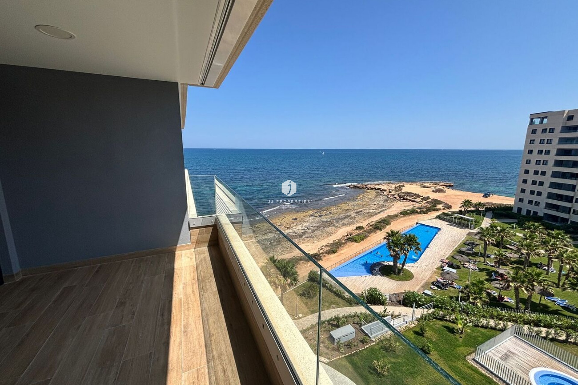 Resale - Apartment / flat -
Punta Prima - Orihuela Costa