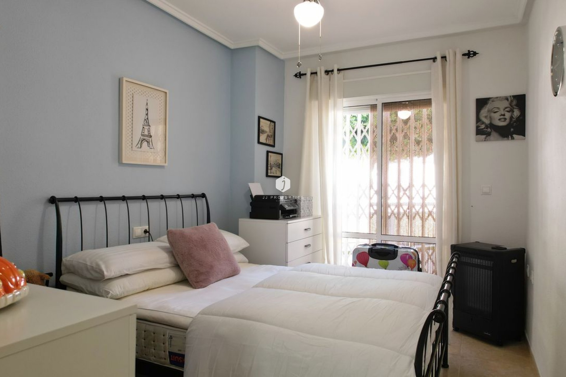 Resale - Apartment / flat -
Rojales - Inland