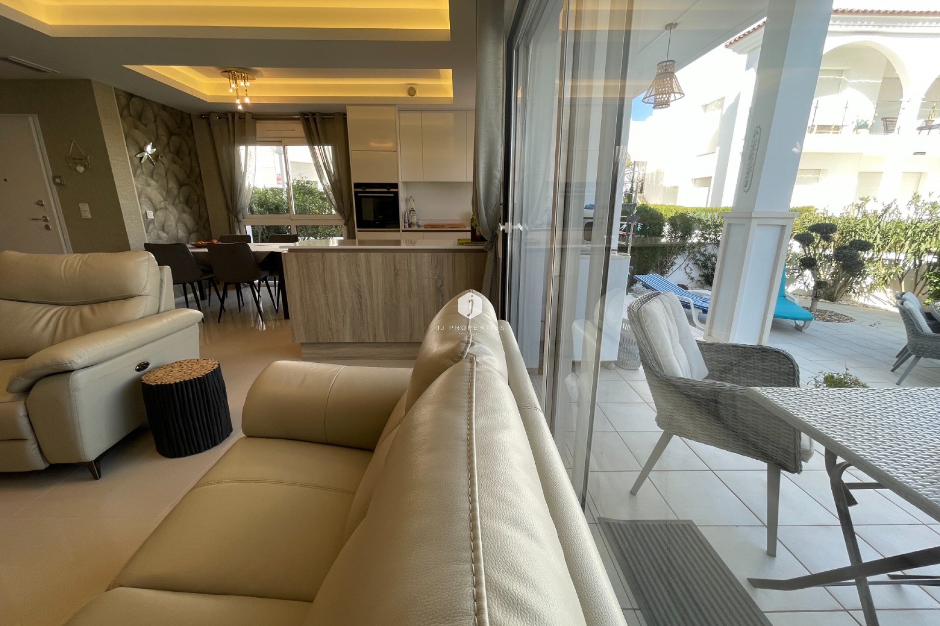 Resale - Apartment / flat -
Rojales - Inland