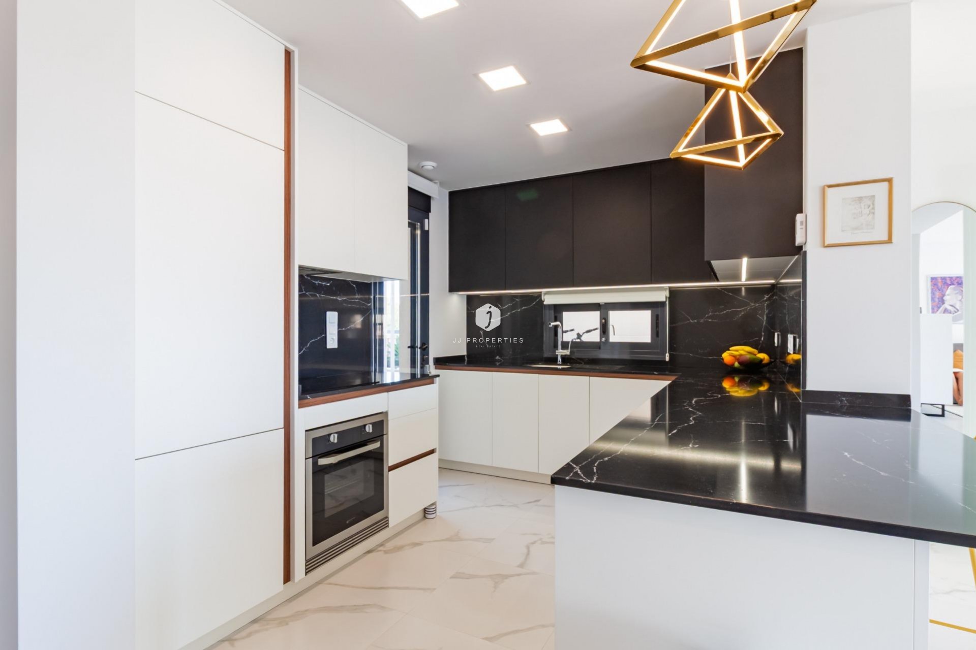 Resale - Apartment / flat -
San Miguel de Salinas - Bellavista