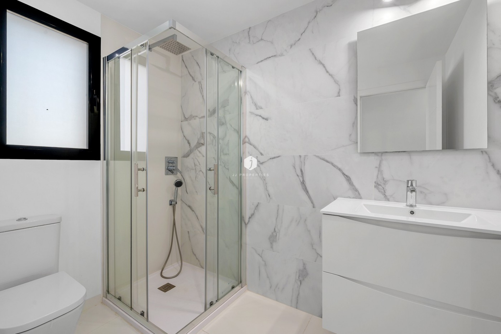 Resale - Apartment / flat -
San Miguel de Salinas - Inland