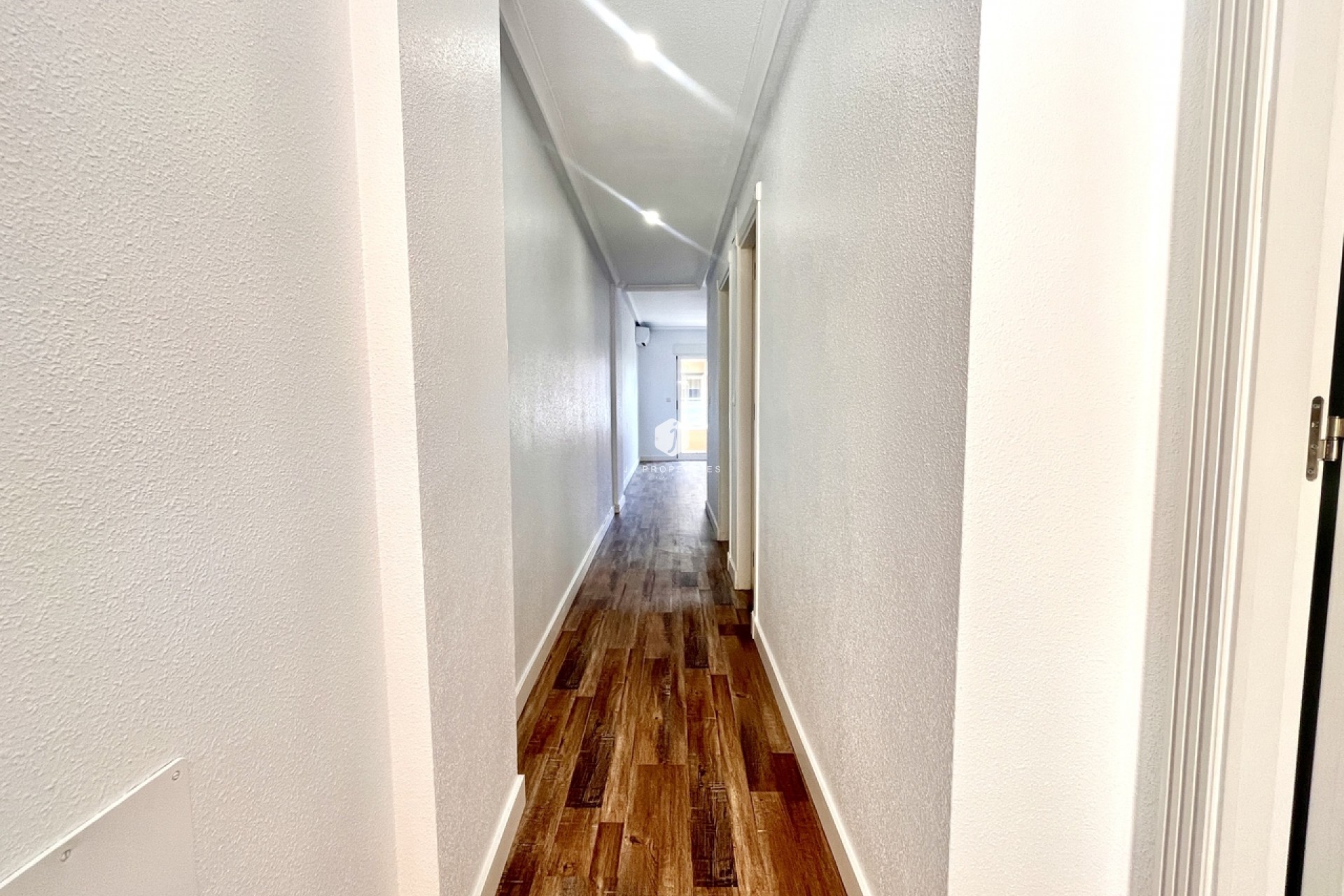 Resale - Apartment / flat -
San Miguel de Salinas - Inland