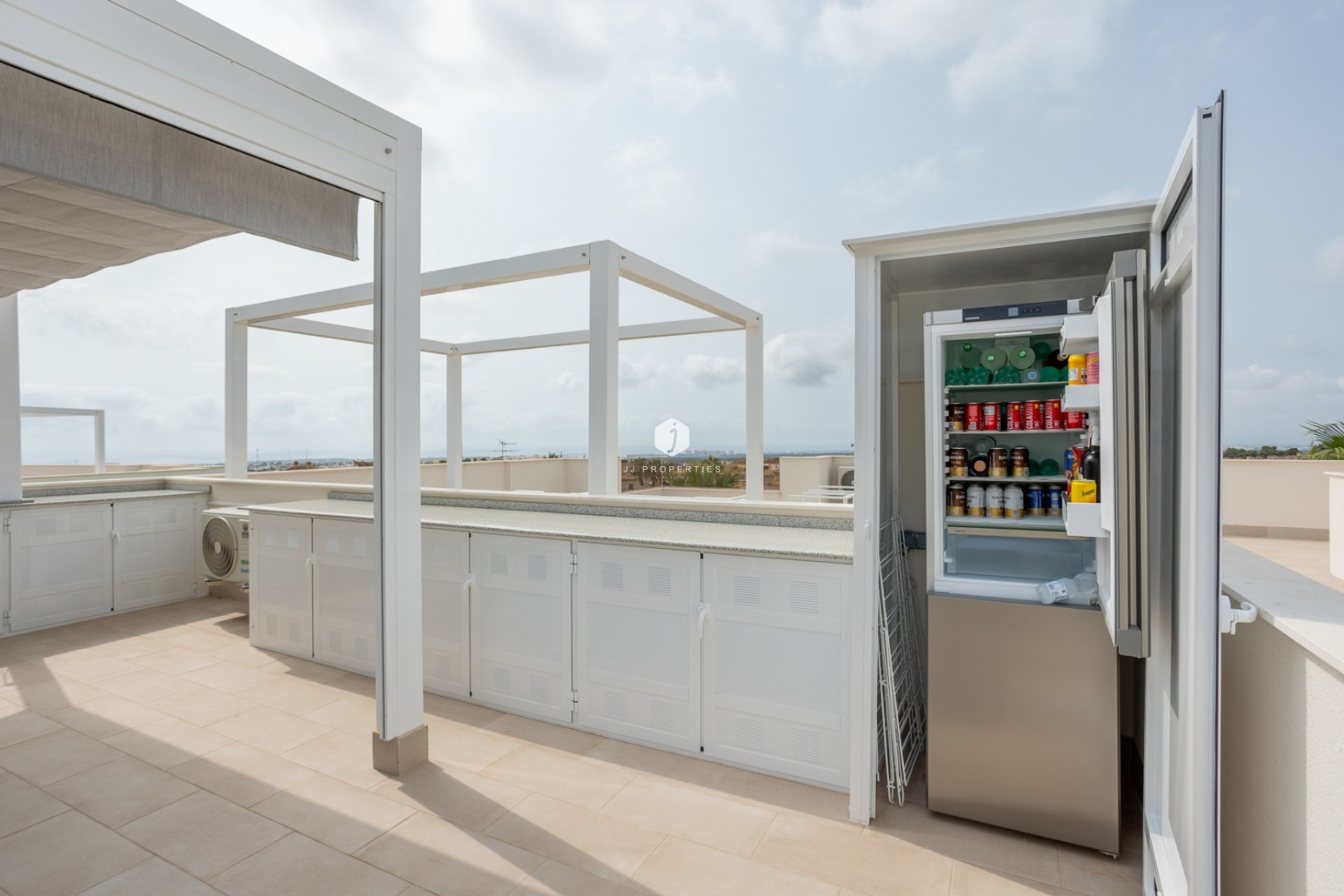 Resale - Apartment / flat -
San Miguel de Salinas - Inland