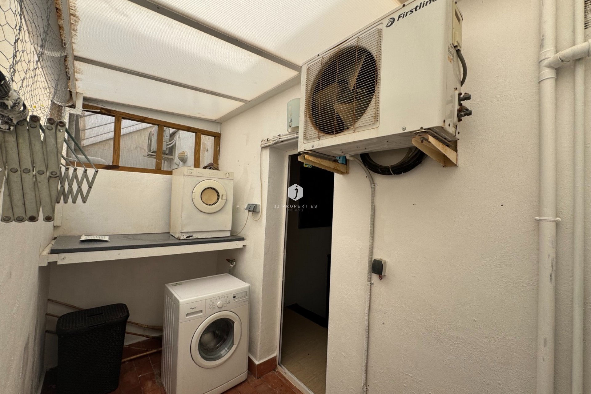 Resale - Apartment / flat -
San Miguel de Salinas - Inland