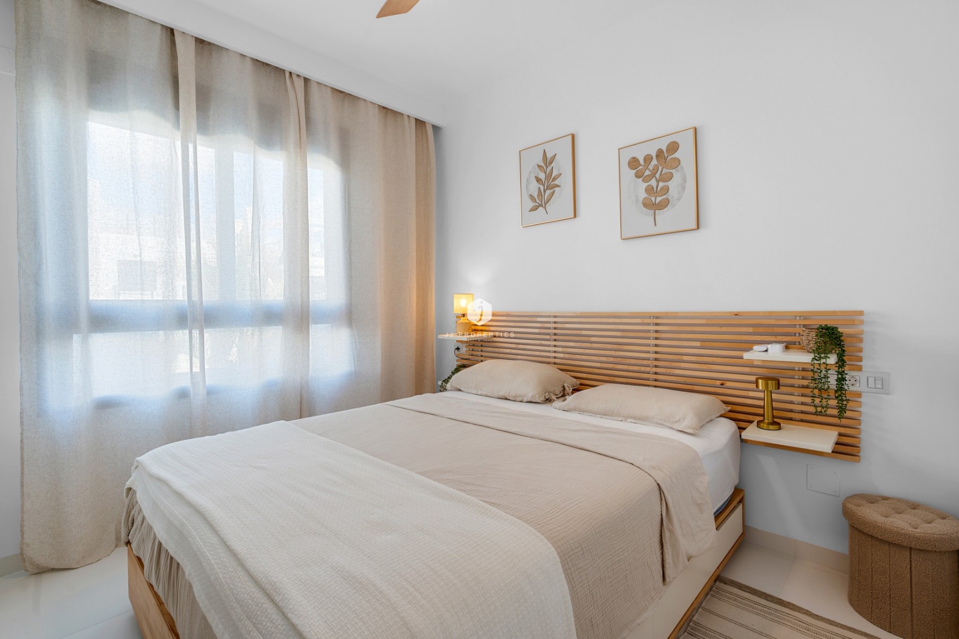 Resale - Apartment / flat -
San Miguel de Salinas - Inland