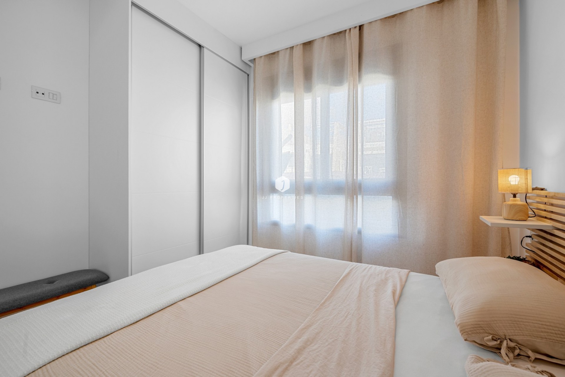 Resale - Apartment / flat -
San Miguel de Salinas - Inland